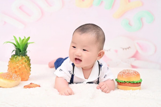 代怀生子好找吗四个月宝宝的体重